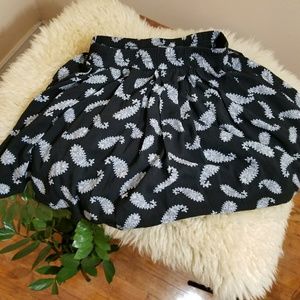 Brandy Melville skirt